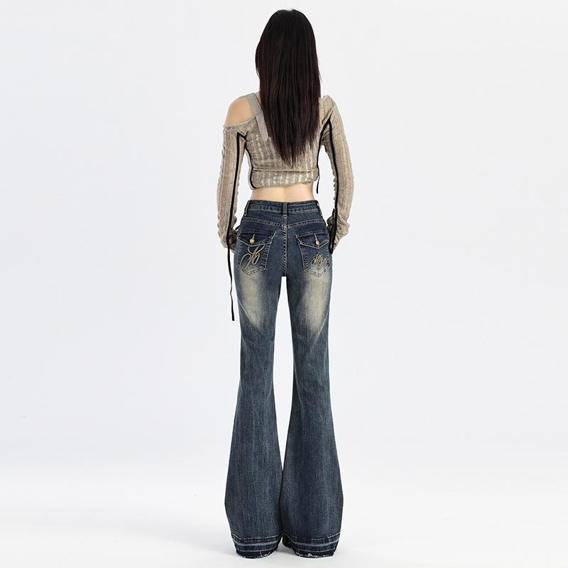 Women's High-Waisted Stretch Retro Flare Jeans with Raw Hem - Spring 2026 Collection