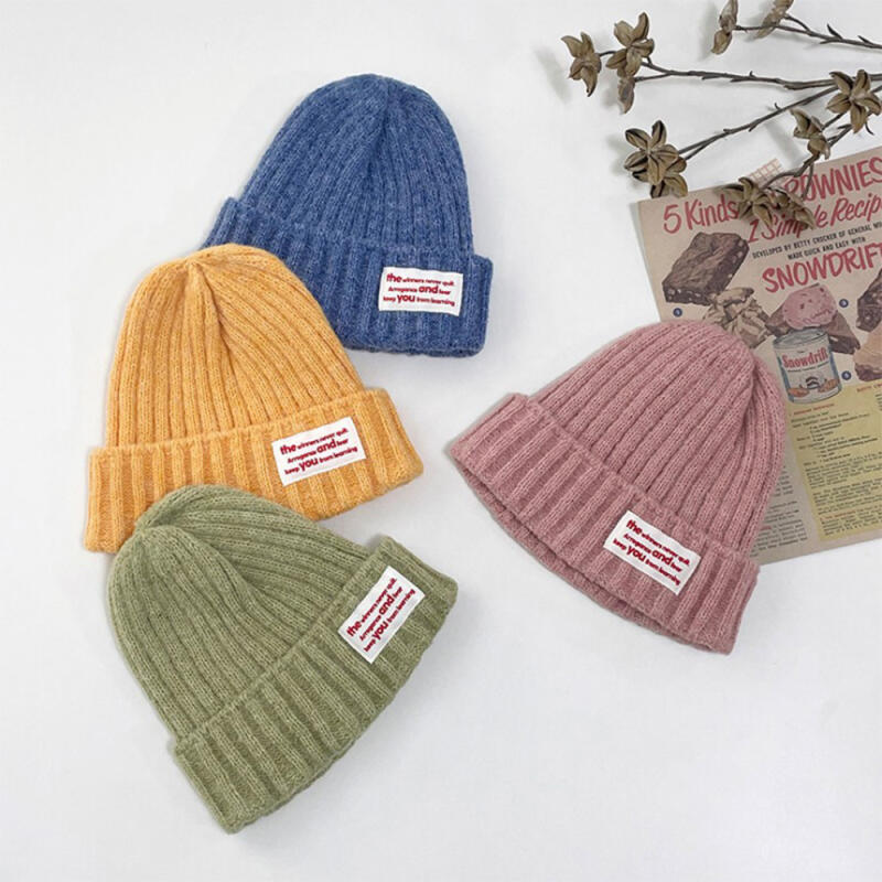 Женская зимняя шапка-бини из шерсти и альпаки C6546_Olive