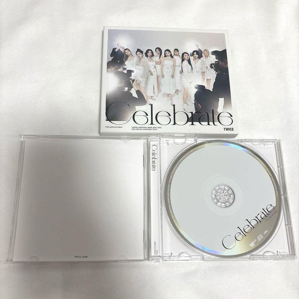[USED] TWICE Celebrate 5-piece set