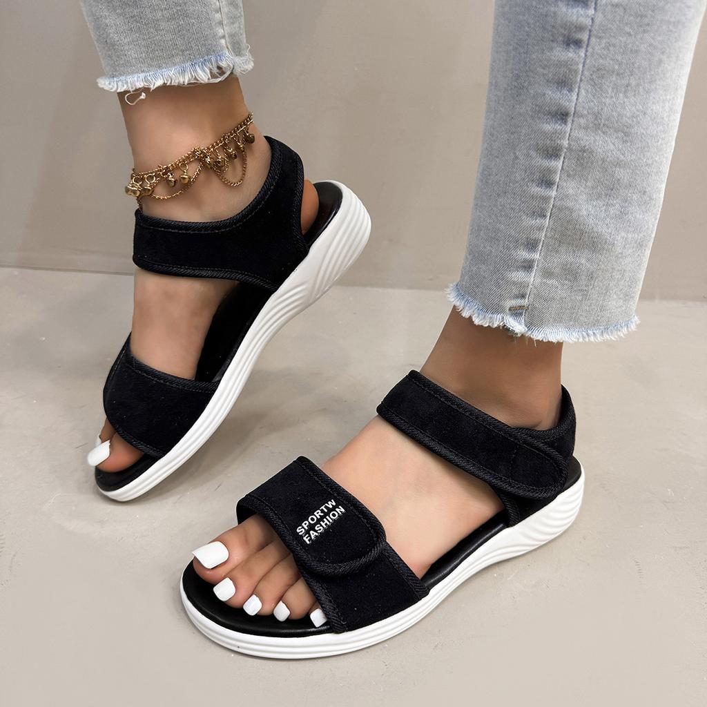 Flat Shoes and Sandals New Style of Beach Casual Women's Sandals