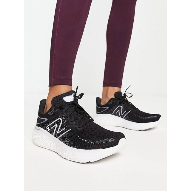 

Черно-белые кроссовки New Balance Running 1880
