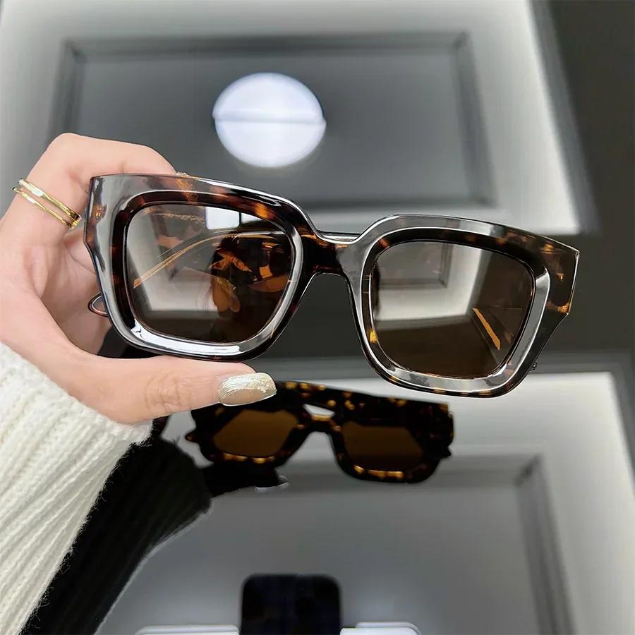 Square Fashion Sunglasses Women Men Brand Designer Vintage Punk Style Sun Glasses Female Male Mirror Shades Oculos De Sol