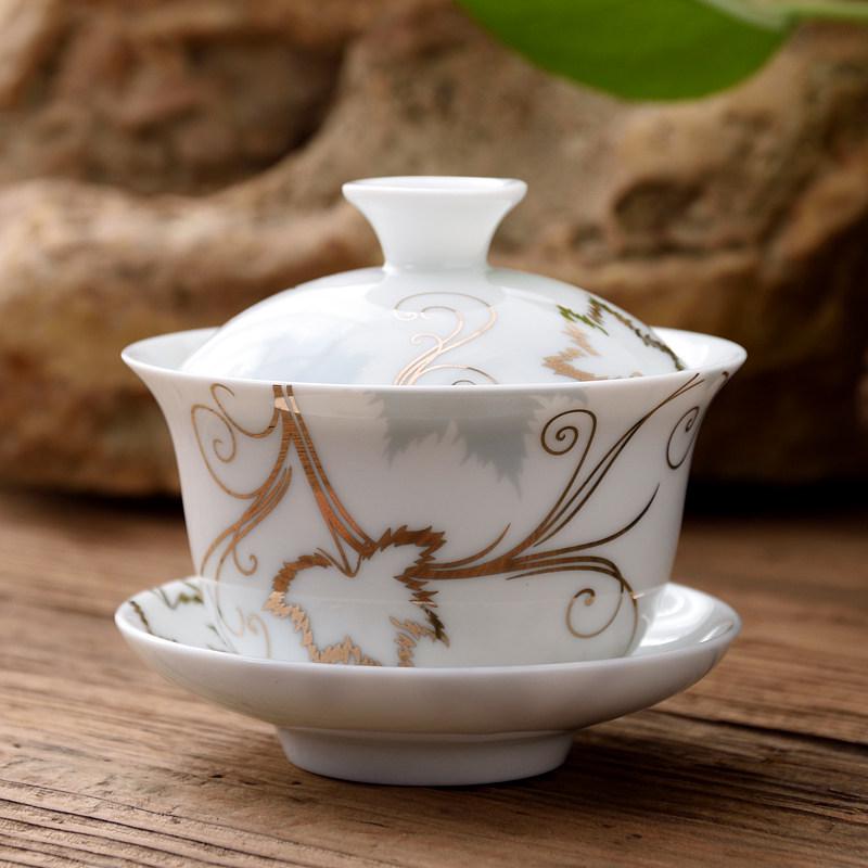 Blue and White Ceramic Gaiwan Tea Set: Small Tea Bowl & Tasting Cup with Concave Lid.