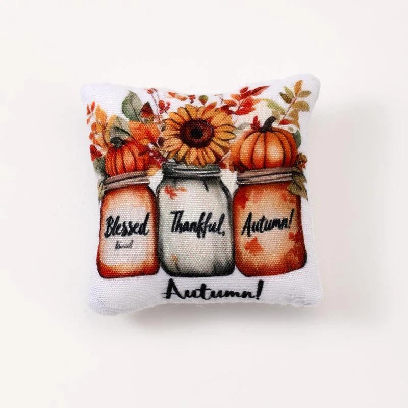 Miniature Dollhouse Halloween Ornament 1Pcs Pumpkin Ghost Pillow Tiny Decor for Doll House Party Scene Gifts