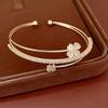 Qionghua Elegant Zircon Clover Cat's Eye Openable Bracelet for Women