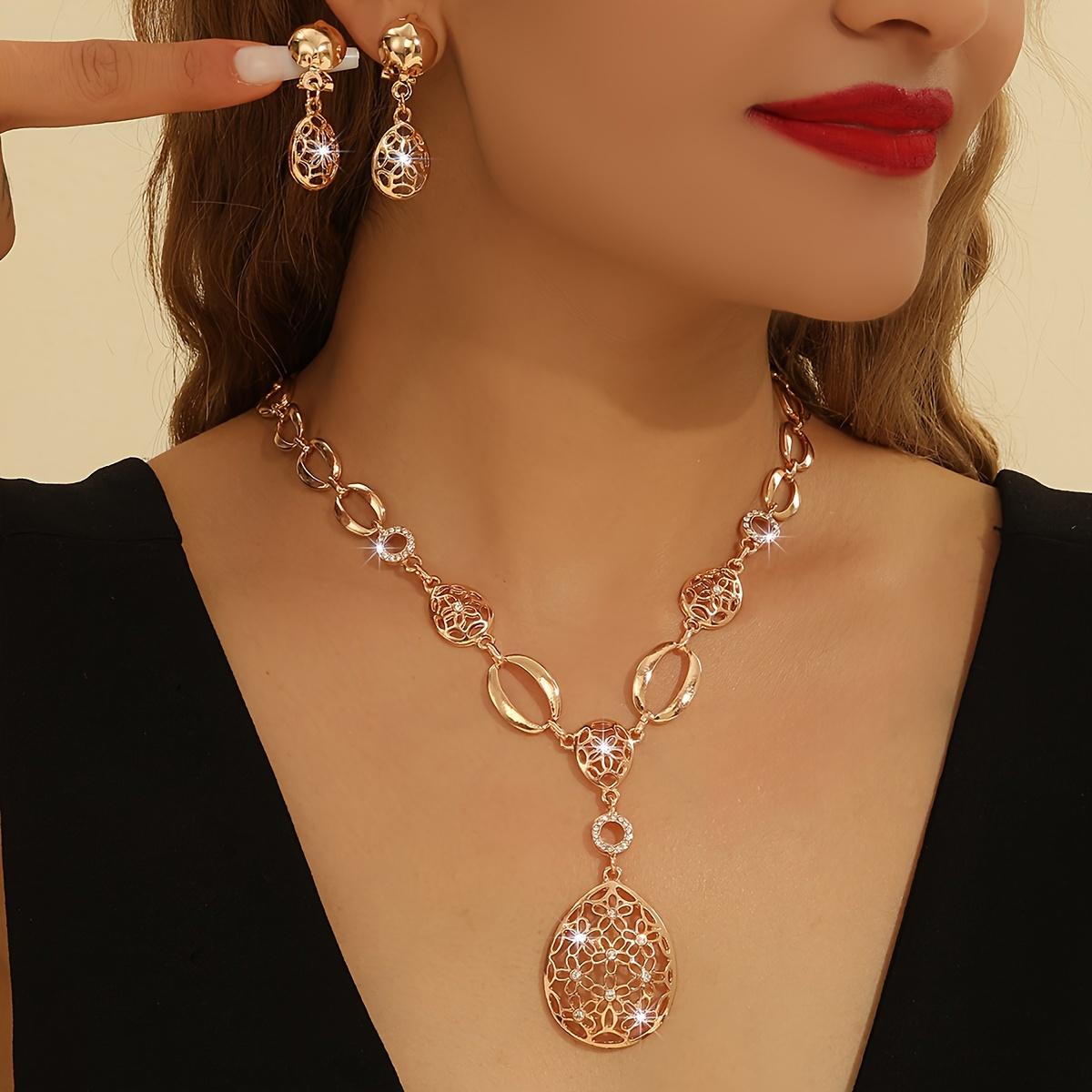 Vintage Elegant Fashion Jewelry Set with Rhinestones, Alloy Hollow Flower Necklace and Earrings, Women s Wedding and Banquet Accessories Miss золотой
