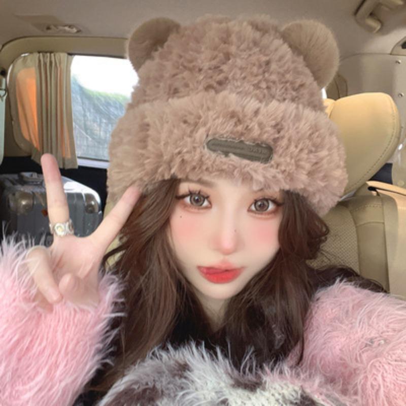 Automne et hiver mignon ours en peluche protection des oreilles bonnet en laine tricotée enfants grosse tête montre visage petit polyvalent chapeau en peluche