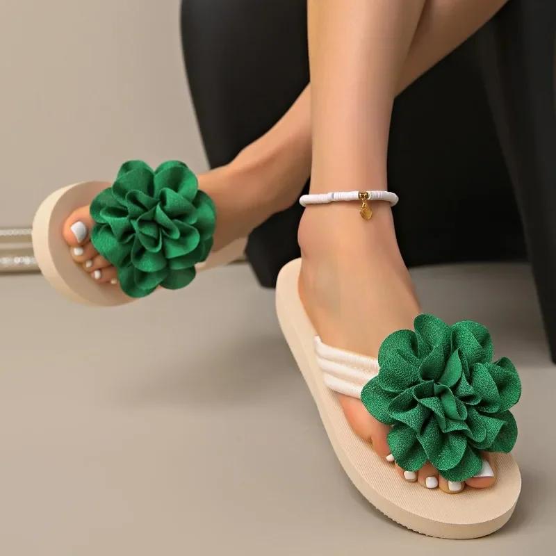 Ladies Shoes 2025 New Light Women's Flip Flops Outdoor Casual Shallow Slippers Women Floral Plus Size Platform Open Toe Sandals