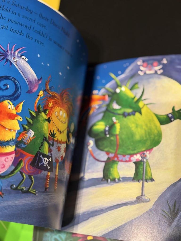 [USED] Popular foreign books: 6 picture books