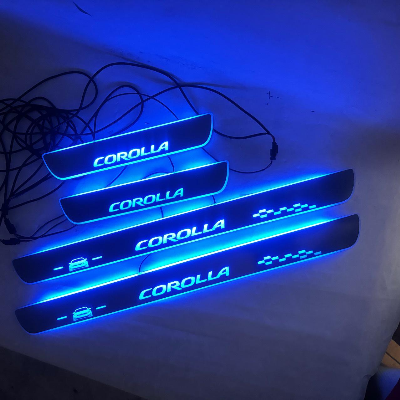 

Динамические светодиодные накладки на пороги Corolla - Комплект из 4 приветственных накладок Custom Size