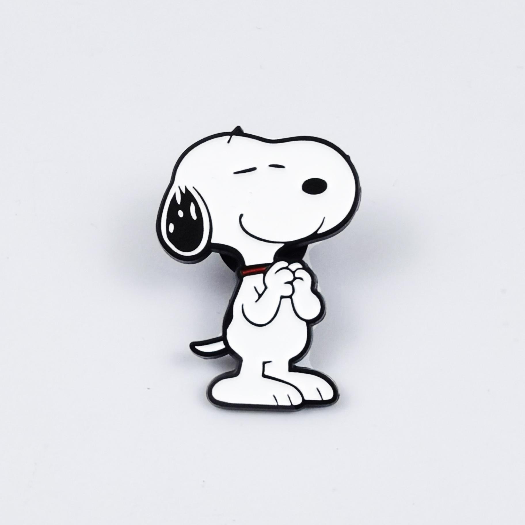 Snoopy Cartoon Brooch: Cute Bouncing Alloy Badge for Backpacks