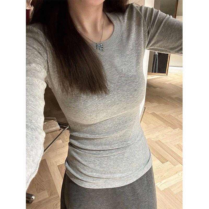 Black Slimming Long-Sleeve Women's T-Shirt, 2025 New Style for Autumn/Winter, Wear as Inner or Outer Layer.