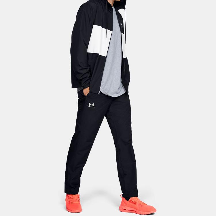 Under Armour Pantaloni de jogging Vital Woven Performance Bărbați Pantaloni negri 1352031-001