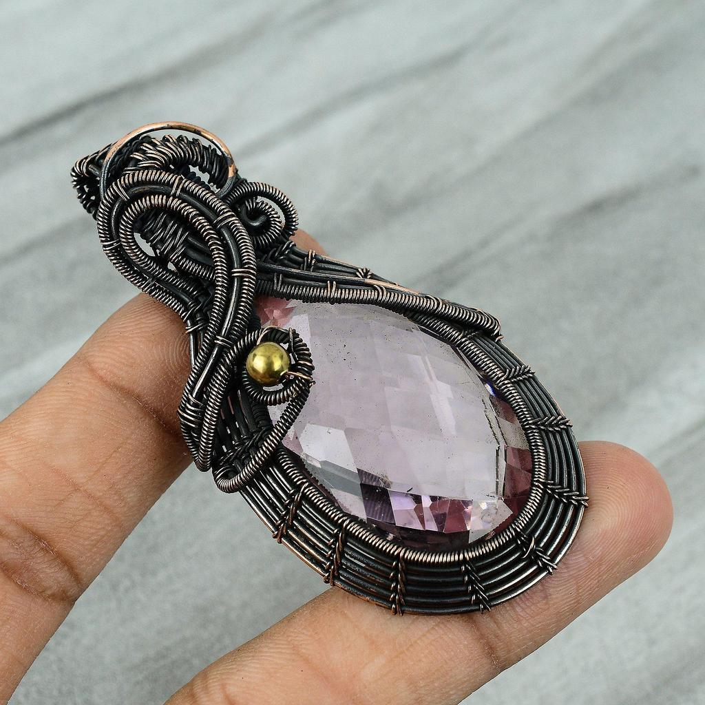 Pendentif Kunzite Rose Cuivre Bijoux Enveloppés de Fil de Cuivre Bijoux en Pierre Précieuse Kunzite Pendentif de Créateur Fait Main Cadeau pour Mère Bijoux en Cuivre