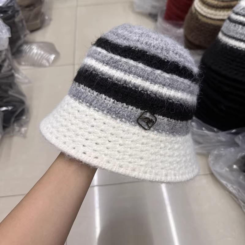 Autumn and Winter New Ethnic Style Color Knitted Warm Bucket Hat Women's Outdoor Face Small Knitted Bucket Hat Women's Basin Hat