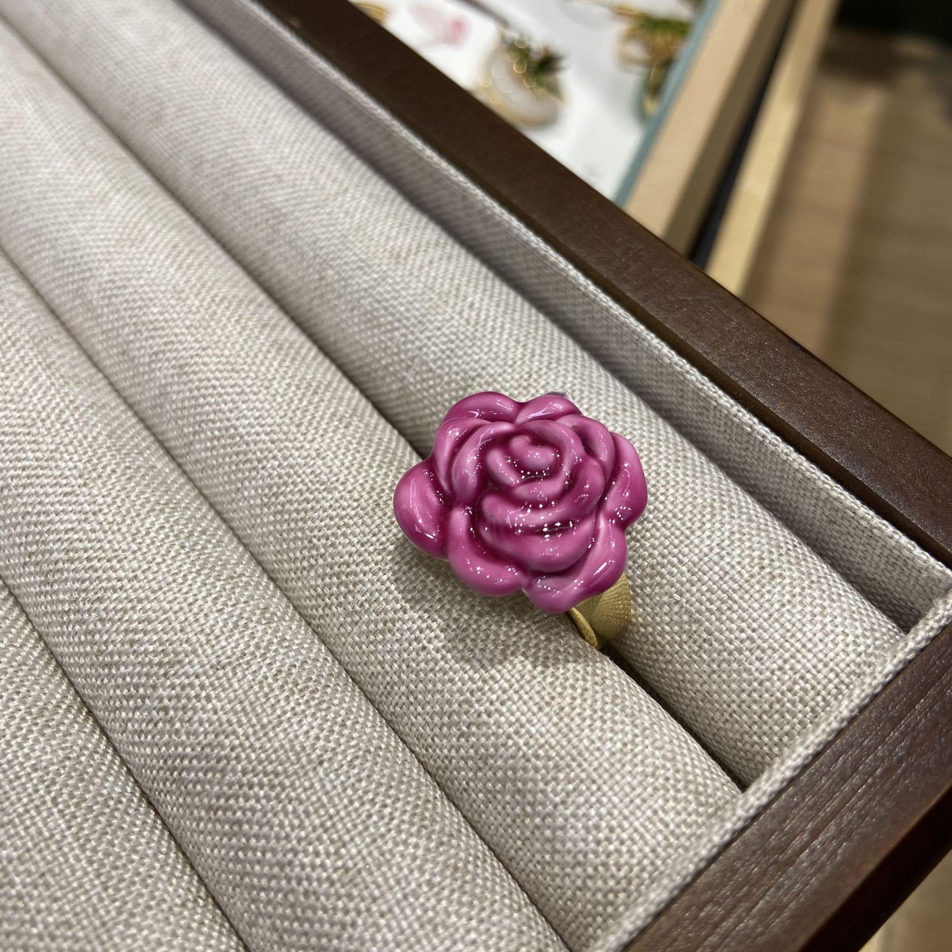 

Кольцо «Австрийская розовая роза» - Универсальный 3D дизайн цветка, вдохновленный Xiaohongshu и Douyin