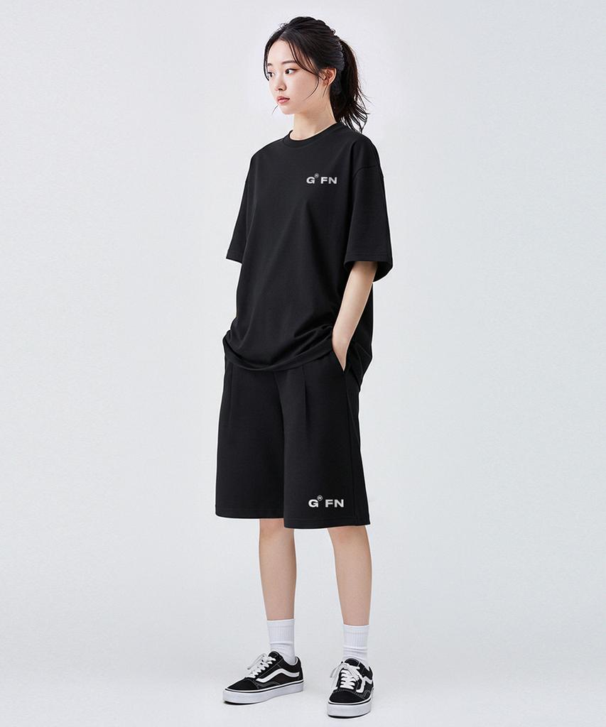 Geulaenpini Small Logo Oversized Short Sleeve T-Shirt - Black