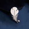 Fashion Crystal Shell Feather Brooch Pins For Women Luxury White Pearl Gold Color Party Wedding Gifts Clothing Accessories