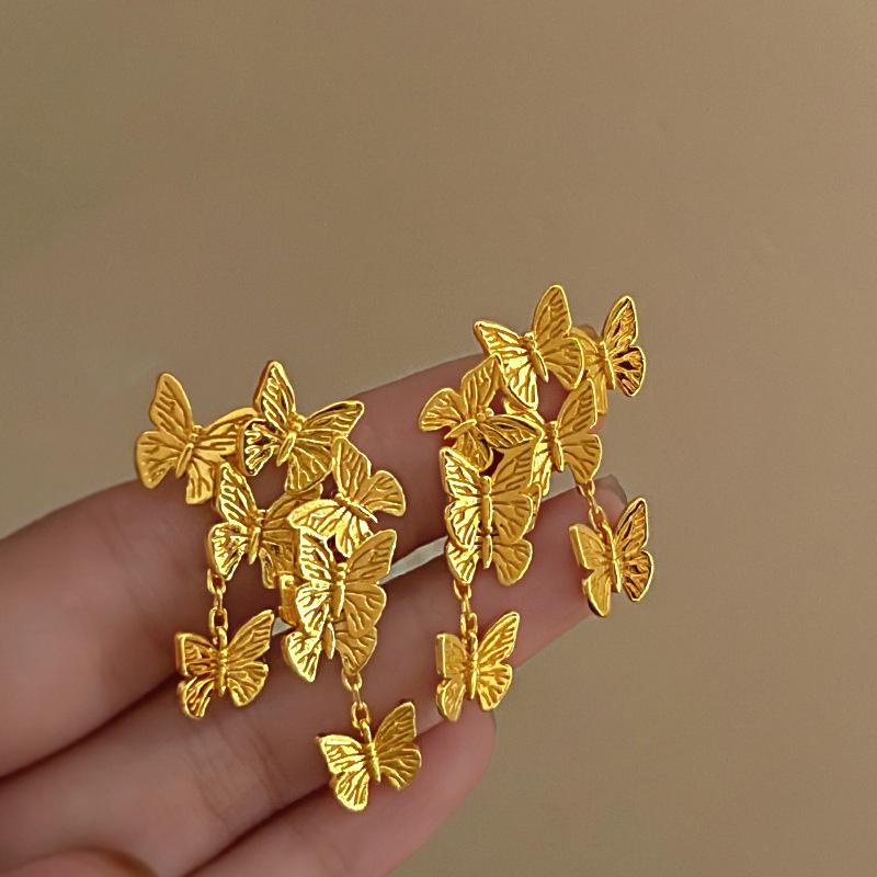Real Gold-Plated Silver Needle Retro Flower Butterfly Pearl Stud Earrings - Exquisite High-End Design.