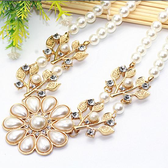 Yousheng Women Necklace Bohemian Elegant Double-layer Sun Flower Pendant Geometric Ladies Faux Pearl Choker Necklace Jewelry Decoration Gift for