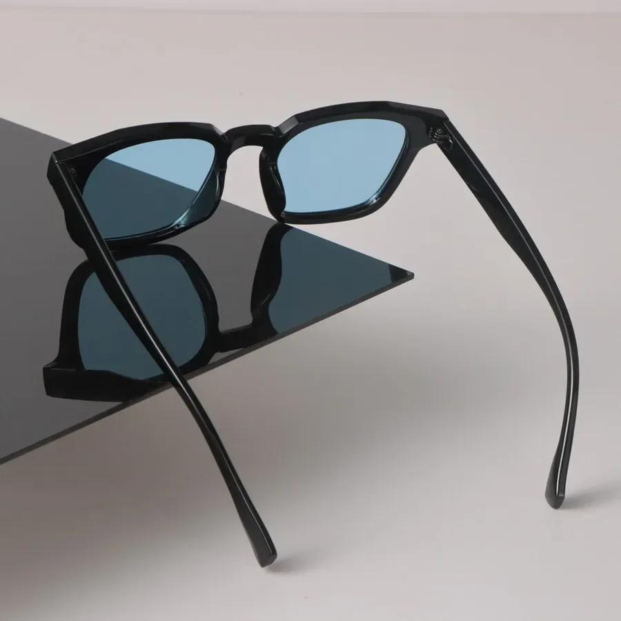 Designer Square Sunglasses Women Men Vintage Black Sun Glasses Fashion Personality Eyewear Candy Color Mirror Brand