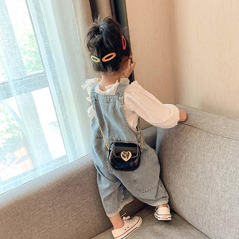 Cute Little Girls Mini Shoulder Bag For Kids Coin Purse Small Handbags Lovely Patent Leather Peach Heart Crossbody Shoulder Bag