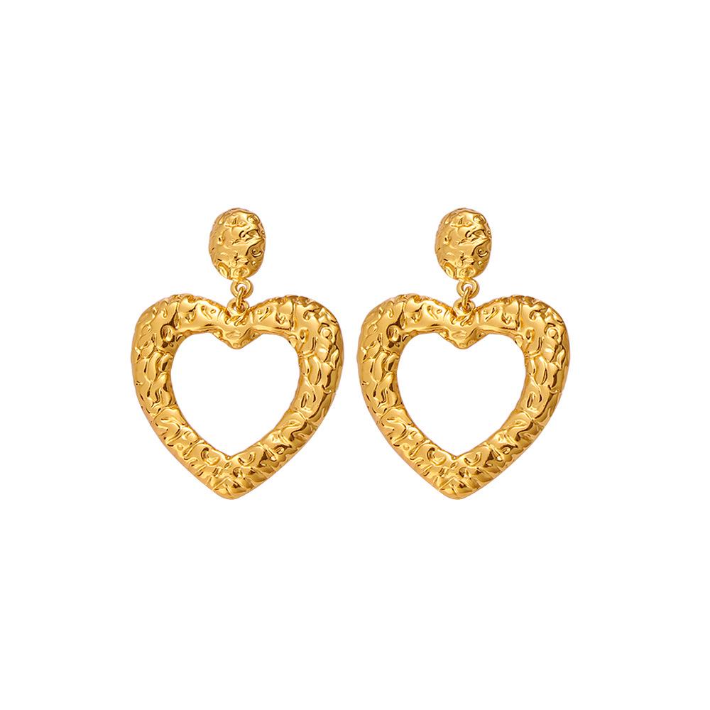 18K Gold Exquisite Heart Stainless Steel Studs: Classic, Trendy, Hollow Peach Heart Earrings for Women