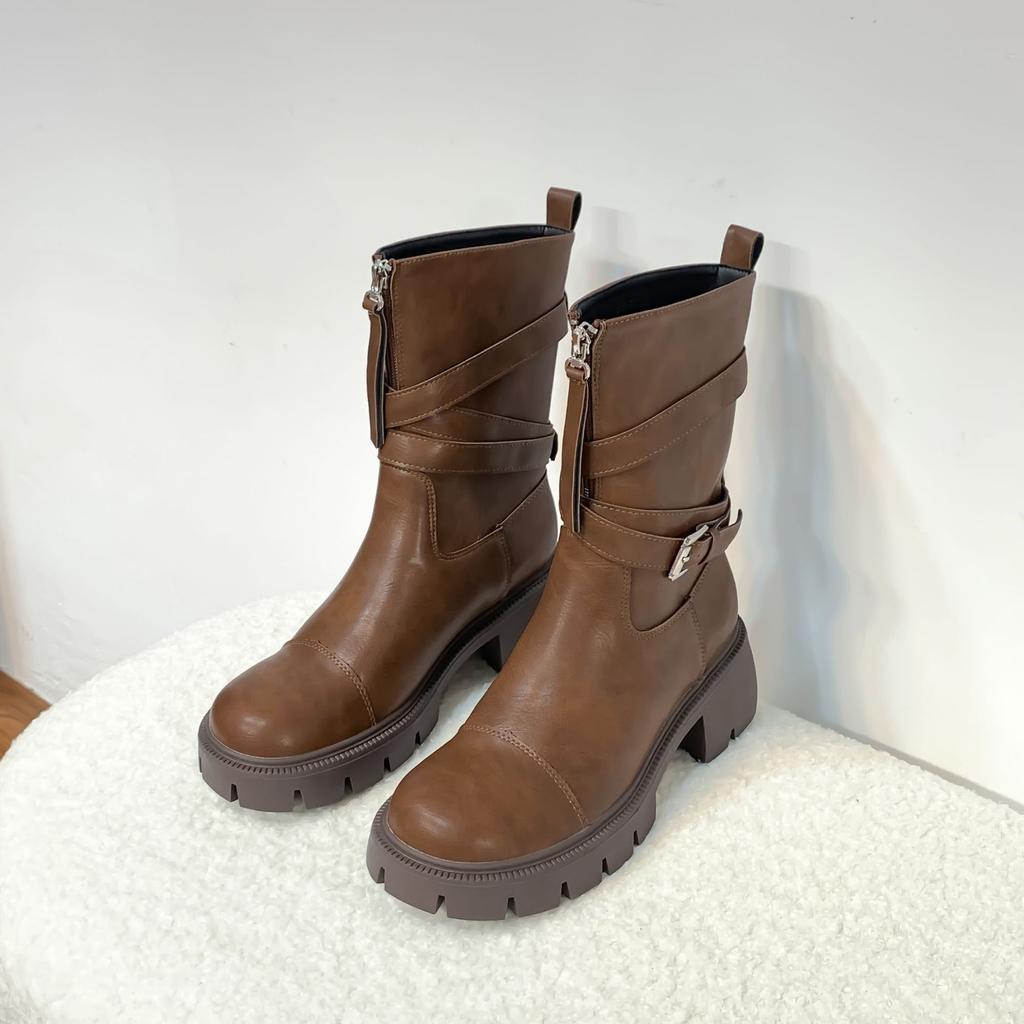 2025 winter new mid-tube knight boots women's platform locomotive boots Internet celebrity belt buckle Korean version leather boots women's outer wear