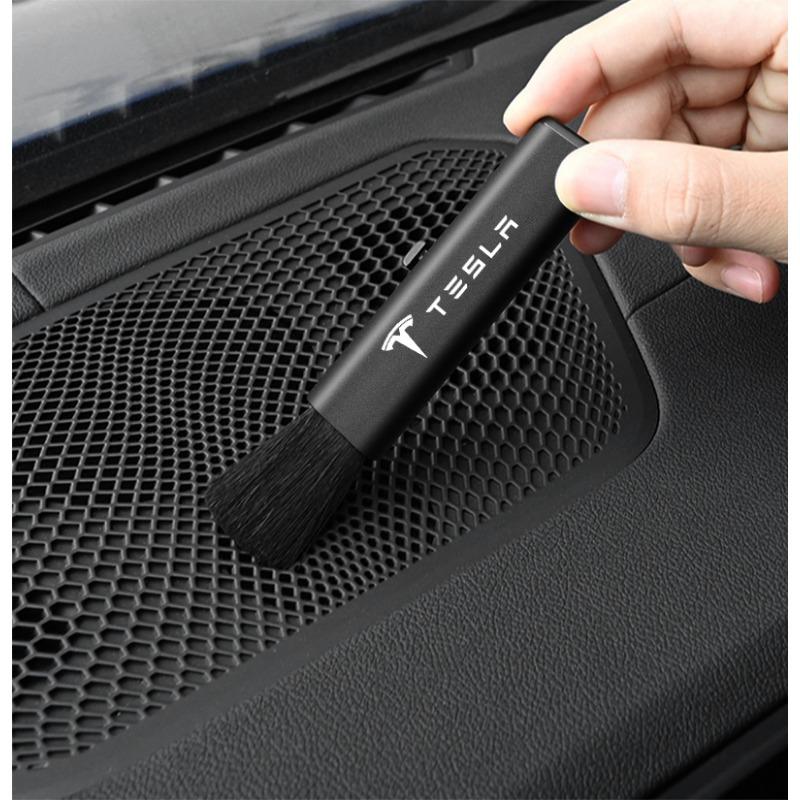 1Pcs Car Interior Cleaning Brush Telescopic Small Soft Brush Accessories For Tesla Model S Model X Model Y Model 3 Roadster SpaceX