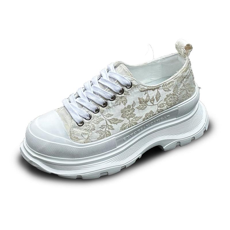 Thick baseplate shoes spring and autumn new national style embroidered canvas small breathable muffin shoes