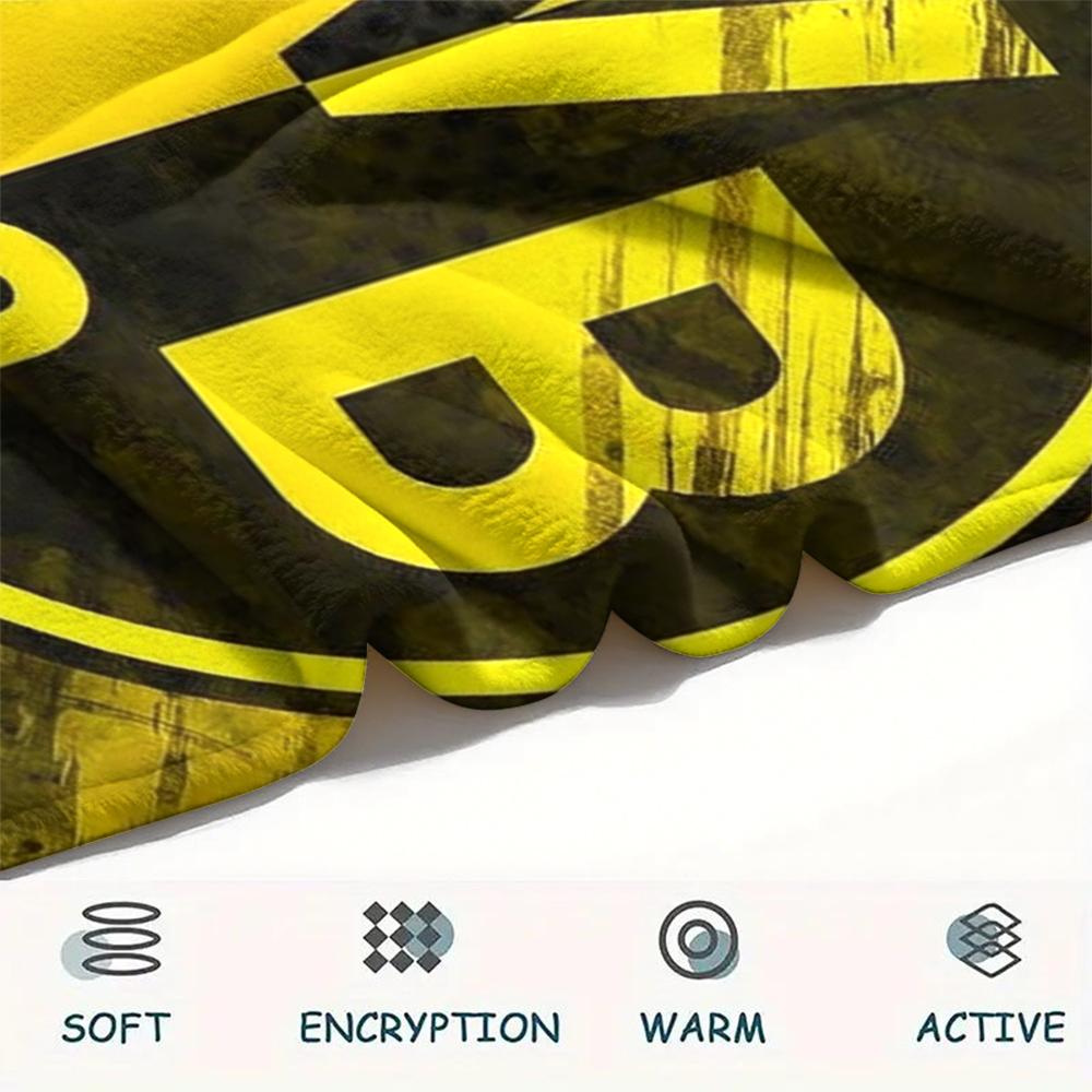 1PC Custom Name Borussia Dortmund Patterned Flannel Blanket Suitable For All Seasons for Home Decor Warmth and Comfort Gifts Holiday Present
