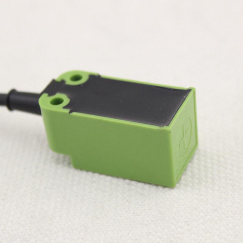 AF-18A-05E1E2F1F2L1L2A1A2 Square Inductive Proximity Sensor 18x18