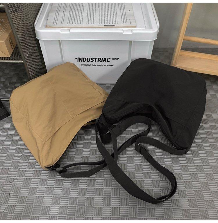 Japanese Waterproof Nylon Cloth Casual Shoulder Cloth Bag Female Design Sense Niche Retro Large Capacity Commuter Mailman Big Bag