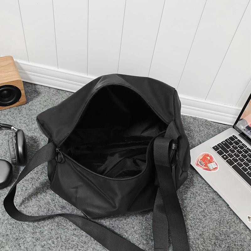 School bag, Japanese versatile shoulder bag, lazy wind drooping messenger bag, literary class bag, messenger bag, casual and simple travel bag