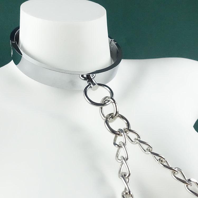 Colar com Pinças Eroticas Ponderadas para Treinamento de Escravo Masculino