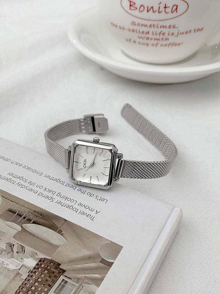 New Women'S Luxury Watch, Simple And Elegant Square Dial, Perfect Gift For Women, Creative And Stylish Ladies' Wristwatch.