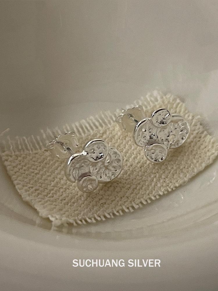 S925 Sterling Silver Petal Stud Earrings: Elegant & Fashionable Flower Design for Women
