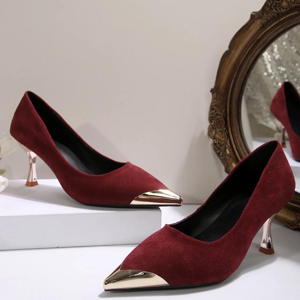 Fashion Women 7cm High Heels Burgundy Pumps Lady Metal Cap Toe Velvet Low Heels Fetish Nightclub Evening Party Office Casual Shoes