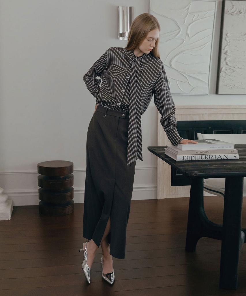 Illoje Lux Long Skirt (Gray)