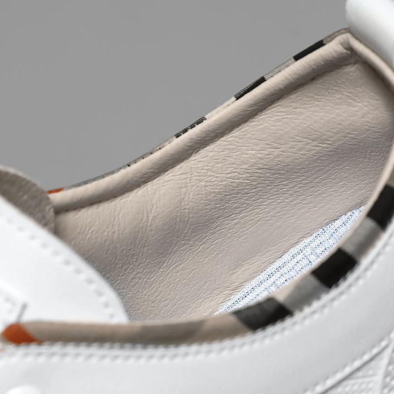 Versatile Men Leather Casual Shoes Summer New Breathable Comfortable Flat Shoes Student Board Shoe Street Style Small White Shoe