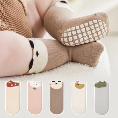 Κάλτσες και καλσόν – Κάλτσες