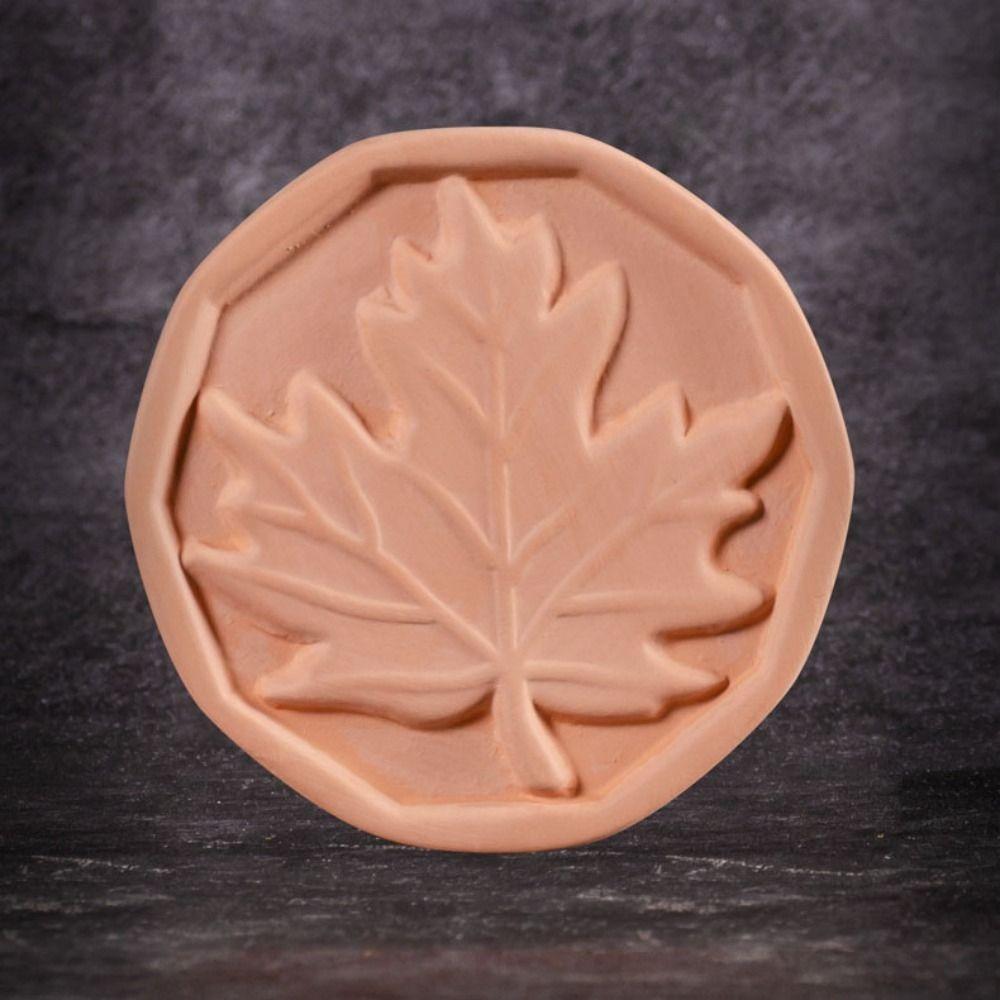 2pcs Clay Brown Sugar Keeper and Saver Reusable Dry and Wet Use Tea Dry Keeper Moistureproof Food Moisturizing Tablet Nut