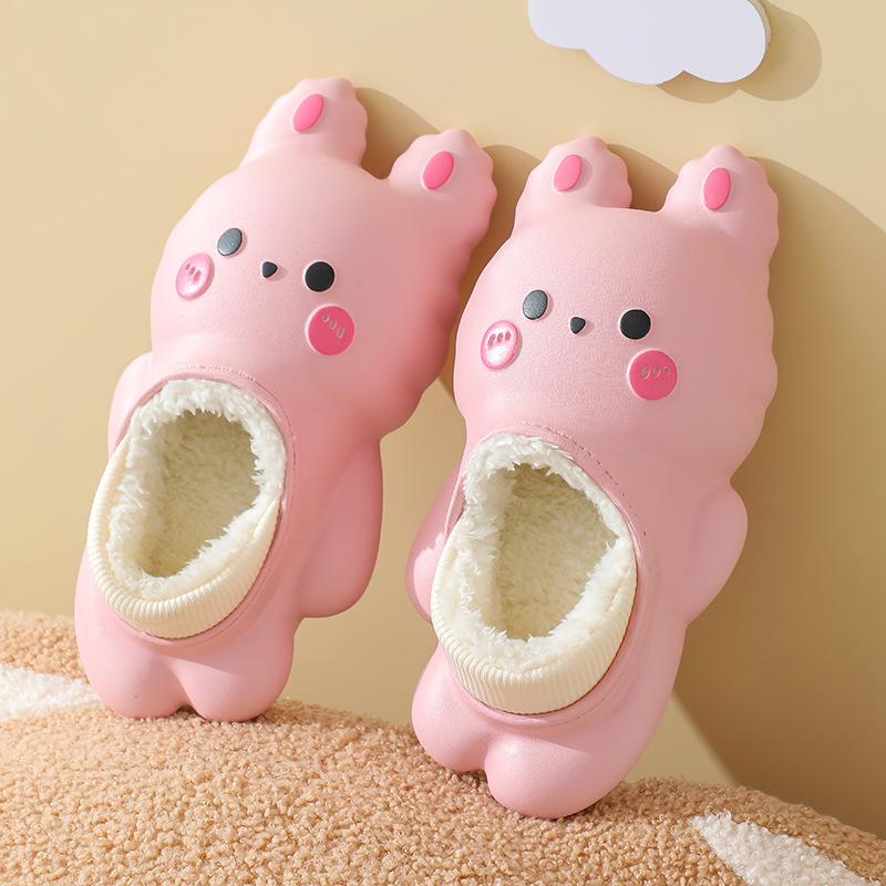 Children s cotton slippers with rabbit cartoon design, closed-back girls  slippers for indoor use, cute, warm, and non-slip 17CM