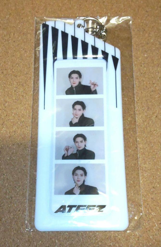 [USED] ATEEZ Yeosan Photo Gray Set Limitless Winning Item