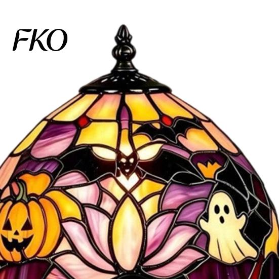 Halloween Decorative Light Pumpkin Ghost Table Light, USB Stained Glass Art Night Party Ambient Lamp Lamp, Vintage Desk for Holiday Home Soft