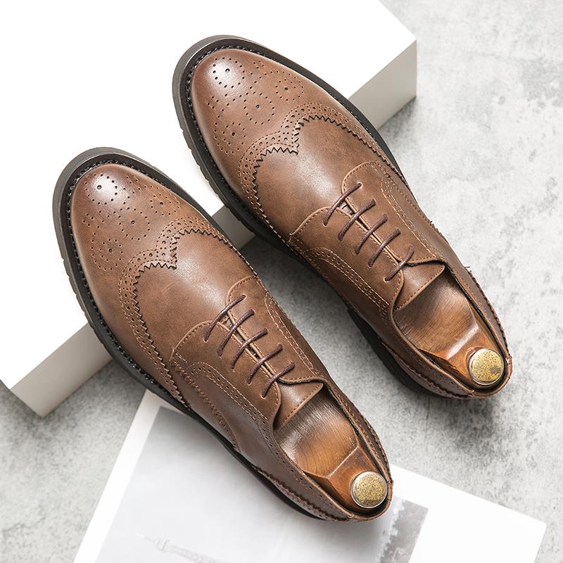 Fashion Mens Retro Carved Brogue Designer Business Wedding Leather Male Party Dress Luxury Footwear Driving Casual Shoes for Men Loafers