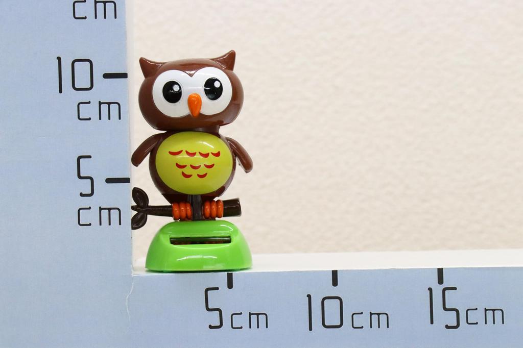 Castle Enterprise New Owl Solar Swaying Body each in Brown and Set of Bulk A Great Japanese Souvenir for Comes in a Clear Case (Mini) Powered,