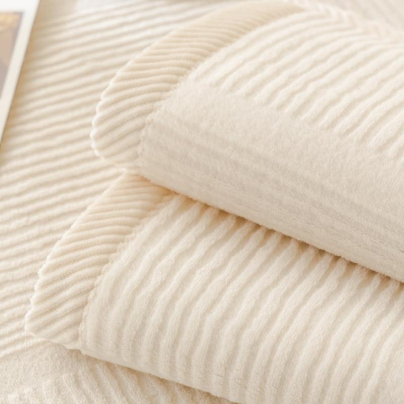 Luxuriöser einfarbiger Samt-Steppsofaüberwurf, rutschfester Sofabezug, Winterwarmes Kurzplüsch-Sofa-Handtuch für Wohnzimmer