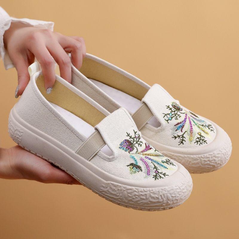 

Летние новые женские туфли в деревенском стиле, вышитые туфли из ткани One Step Canvas, универсальные дышащие туфли для студентов-рыбаков 39