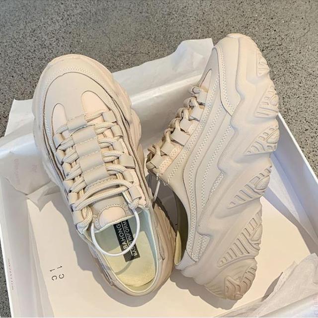 Тапочки женские новые повседневные туфли на платформе ленивые женские верхние туфли — фото 8